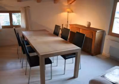 Auszugstisch in Eiche massiv