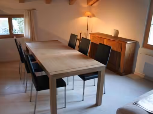 Auszugstisch in Eiche massiv