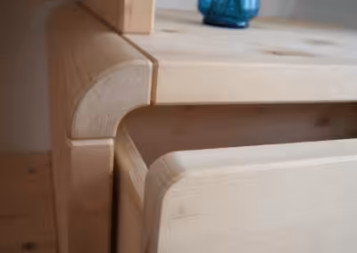 Eckdetail Massivholz