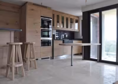 Eiche Astig und Naturstein