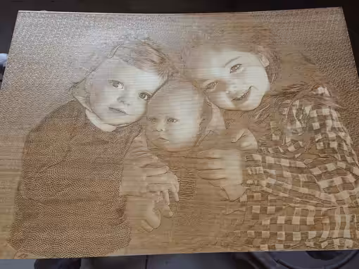 Foto in Ahorn gelasert