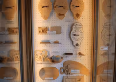 Geschenkartikel Schaufenster Zernez