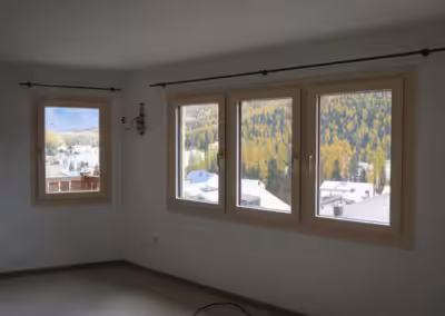 Holz-Alu-Fenster bündig