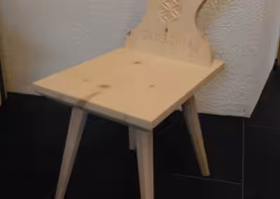 Kinderstabelle mit Name und Datum