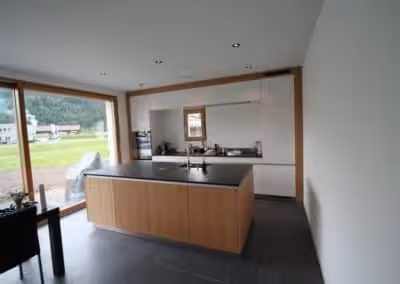 Küche in Lärche astrein