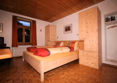 Schlafzimmer in ERTAS-Design