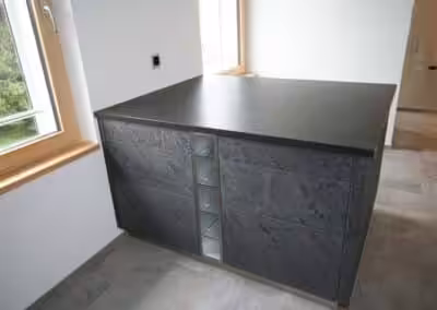 Steinfronten in der Küche